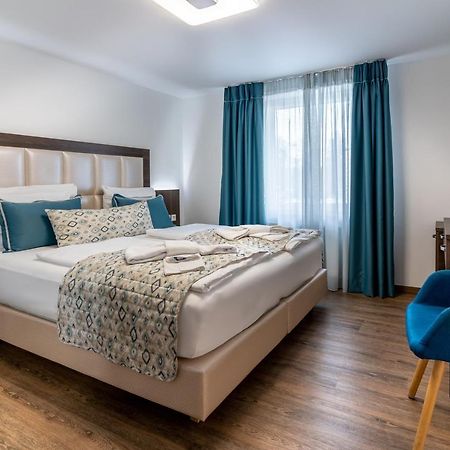 Hotel Myrsini Kirchentellinsfurt Exteriér fotografie