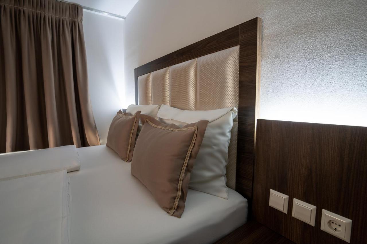 Hotel Myrsini Kirchentellinsfurt Exteriér fotografie