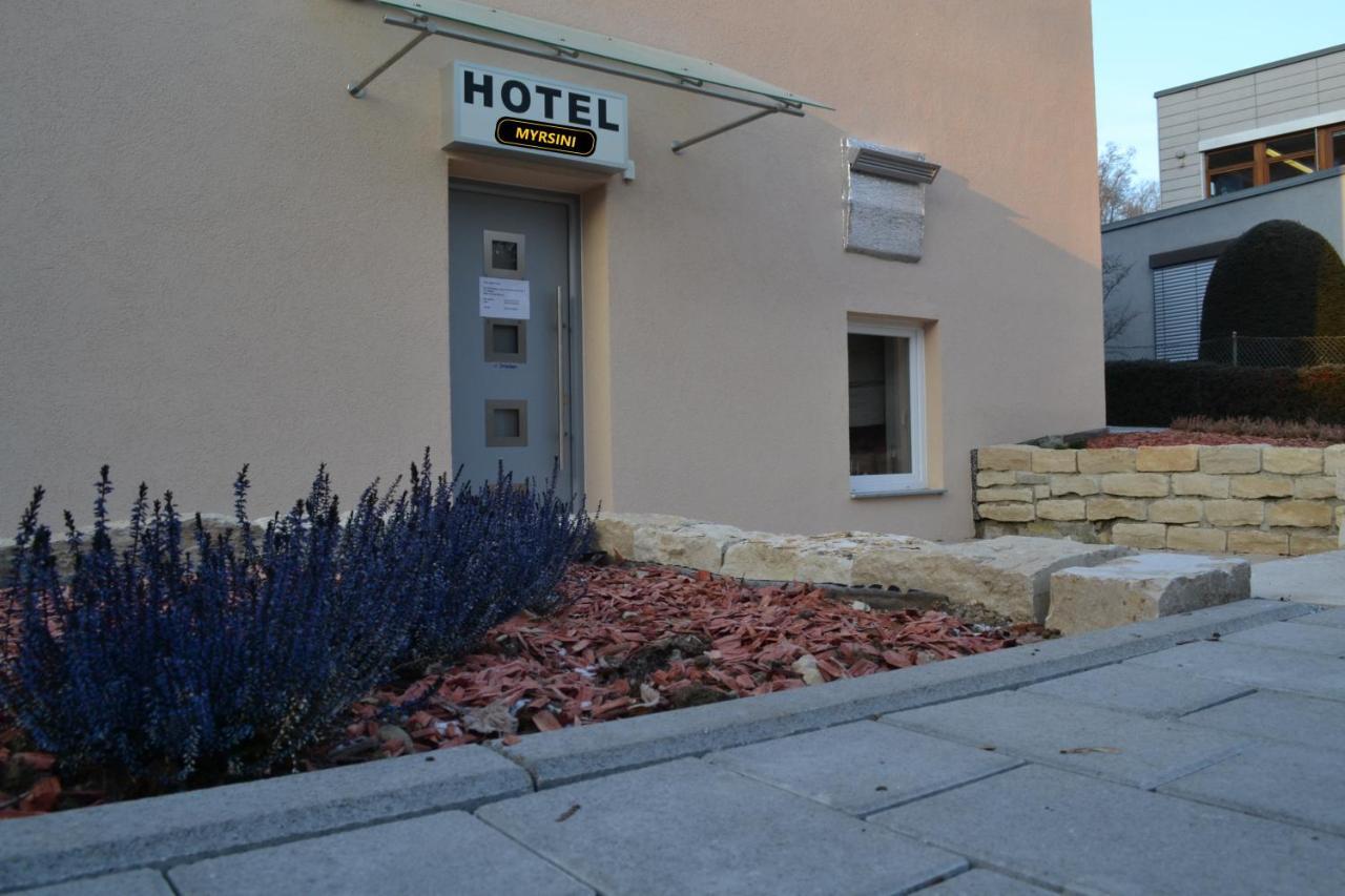 Hotel Myrsini Kirchentellinsfurt Exteriér fotografie